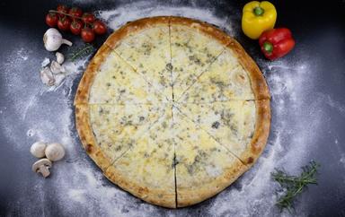 QUATTRO FORMAGGI 46 cm