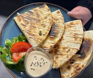Quesadilla Plus