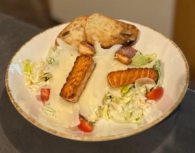 Ave Caesar Salmone
