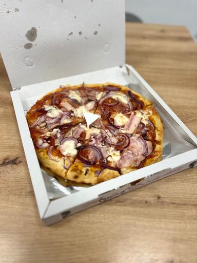 Pizza s pečenými paprikami - Jumbo