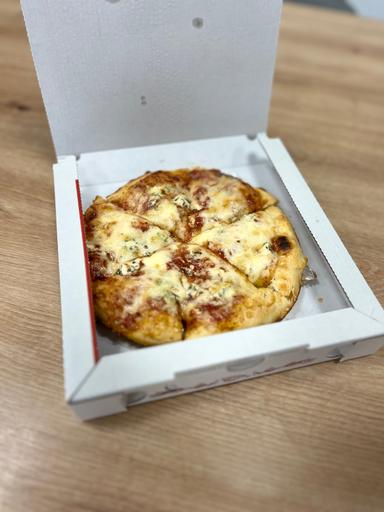 Čtyř sýrů (1,7) / Papriková (1,7) - malá