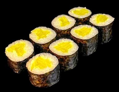 Maki s daikonem