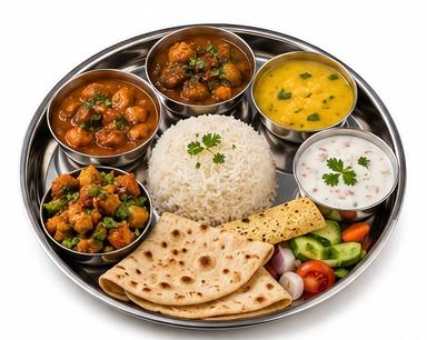 Vegetable Thali (1, 7,8)