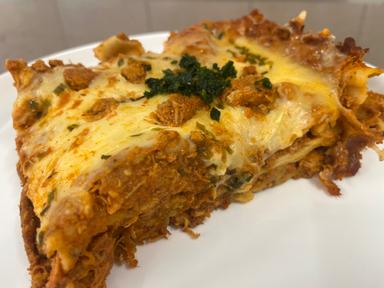 Vepřové lasagne sypané sýper