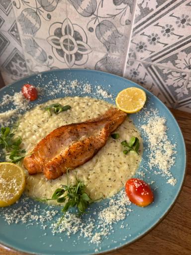 Con salmone