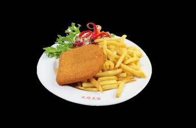 E2. Smažený sýr a hranolky 1,3,7