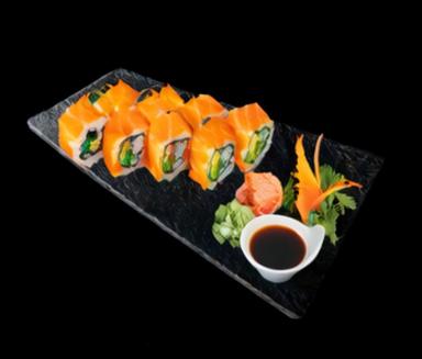 A26. MAKI CALIFORNIA  TOBIKO RED