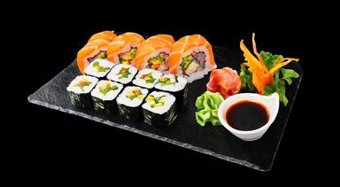 A40. SUSHI MENU - 16KS