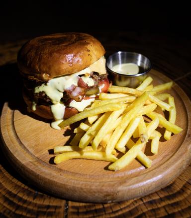 Hovězí BURGER 180g