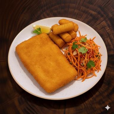 Smažený sýr 100g s kroketama a salátem