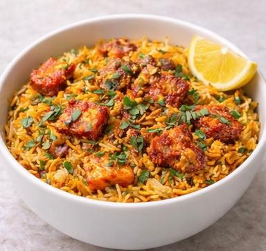 Kuřecí tikka biryani