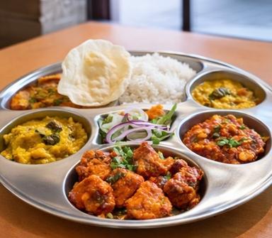 Chicken thali