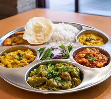 Vegetable thali
