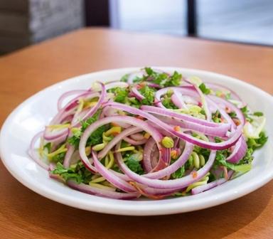 Onion salad